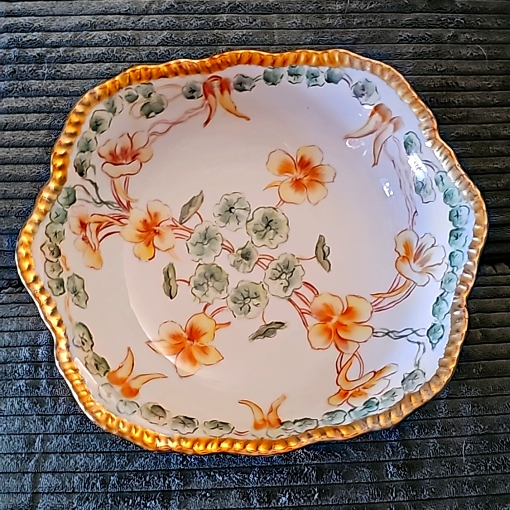 D and C France 🇫🇷 bowl, approximately 10" across